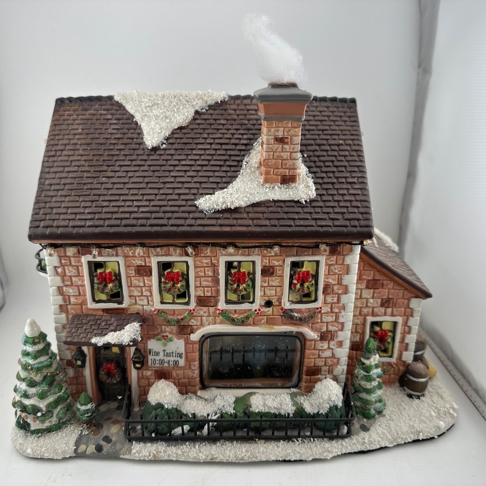 St Nicholas Square Village Collection Winery Illuminated Retired 2008